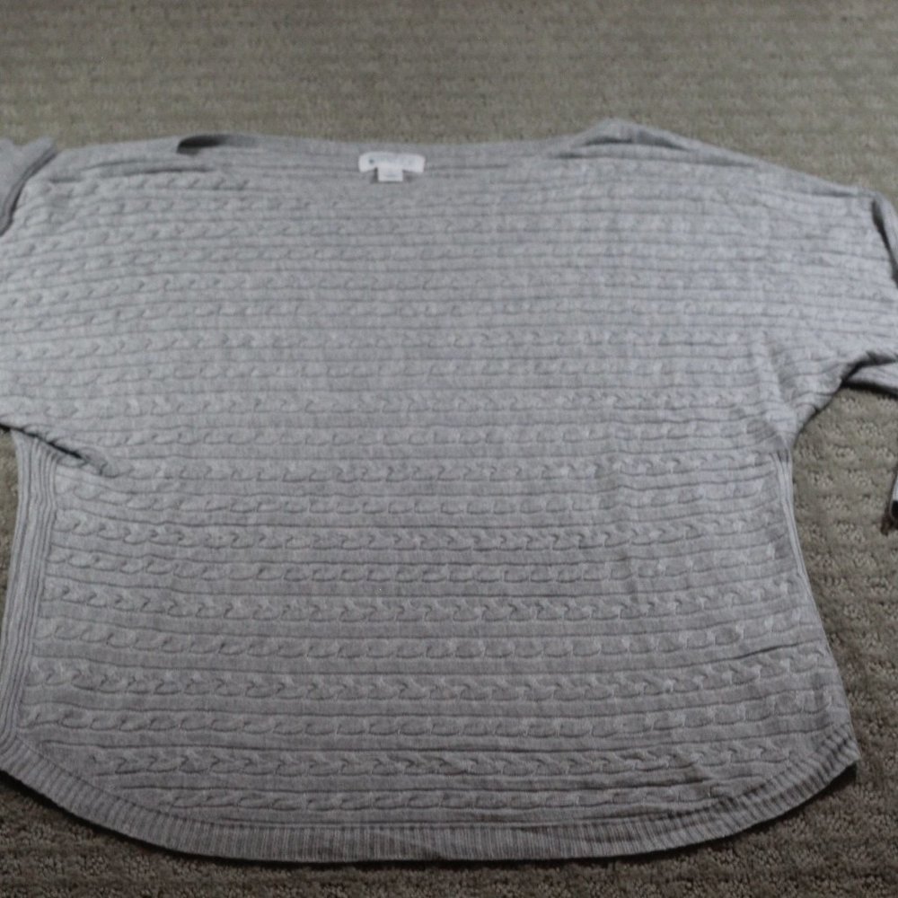 Classy! Market & Spruce Size Small Grey Cable Knit Sweater